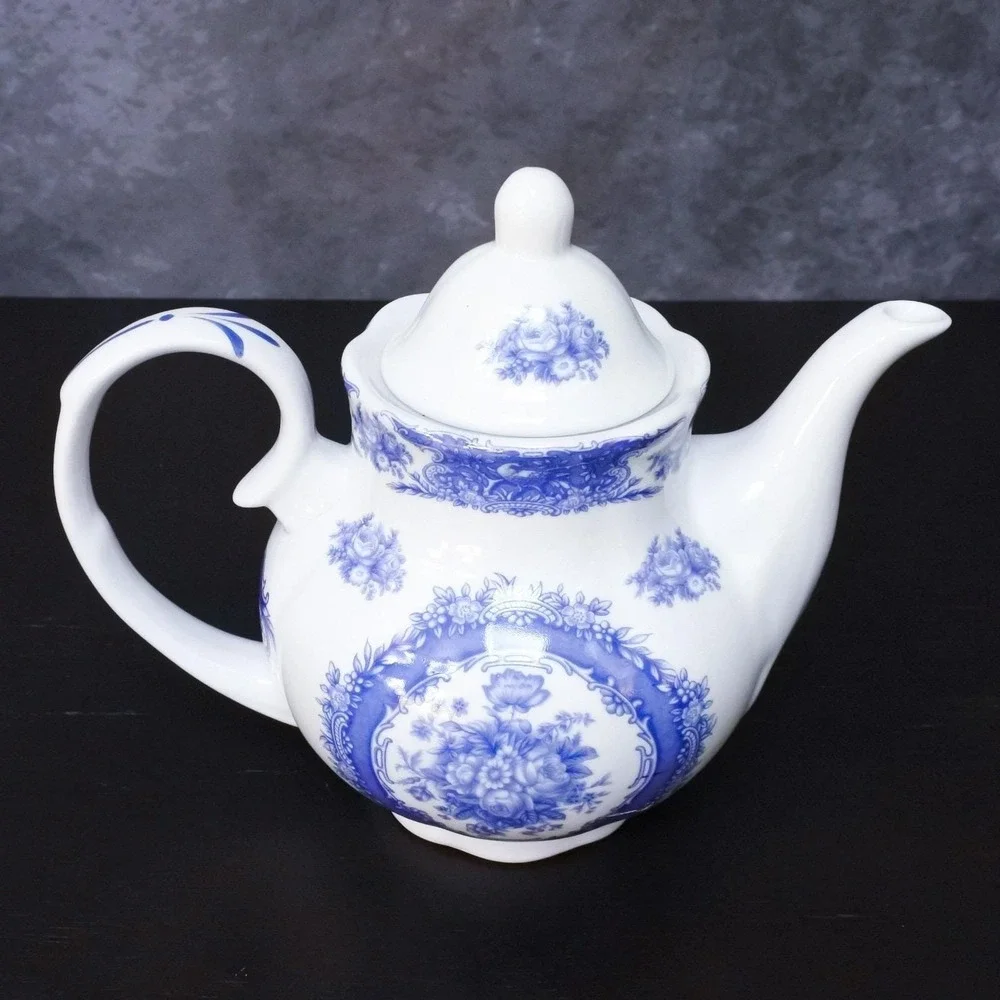 Vintage Antique Reflections J. Godinger & Co. Blue White Floral Porcelain Teapot